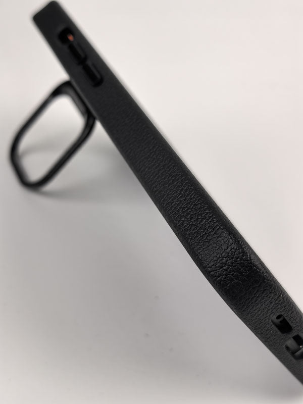 غلاف هاتف مخصص بشعار اسمك