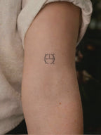 Designed to order by Gary — the original name logo designer